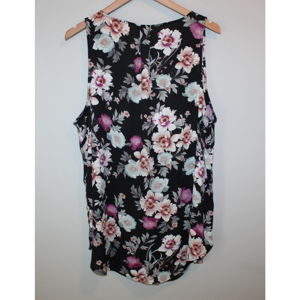 Torrid Georgette Single Pleat Front Chiffon Sleeveless Blouse Floral Plus Sz 2X - Picture 7 of 8